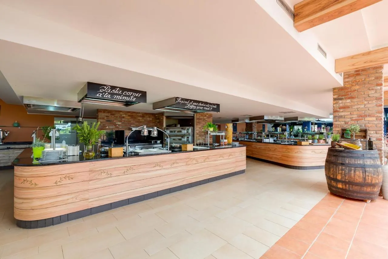Valamar Tamaris Resort Tar-Vabriga 4*,